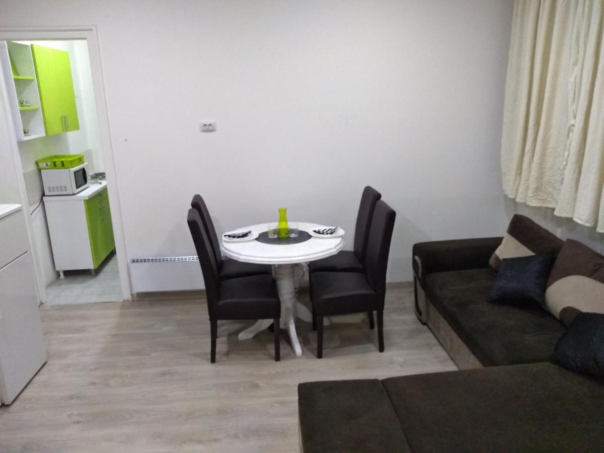 Lucky Apartment Belgrade Exterior photo